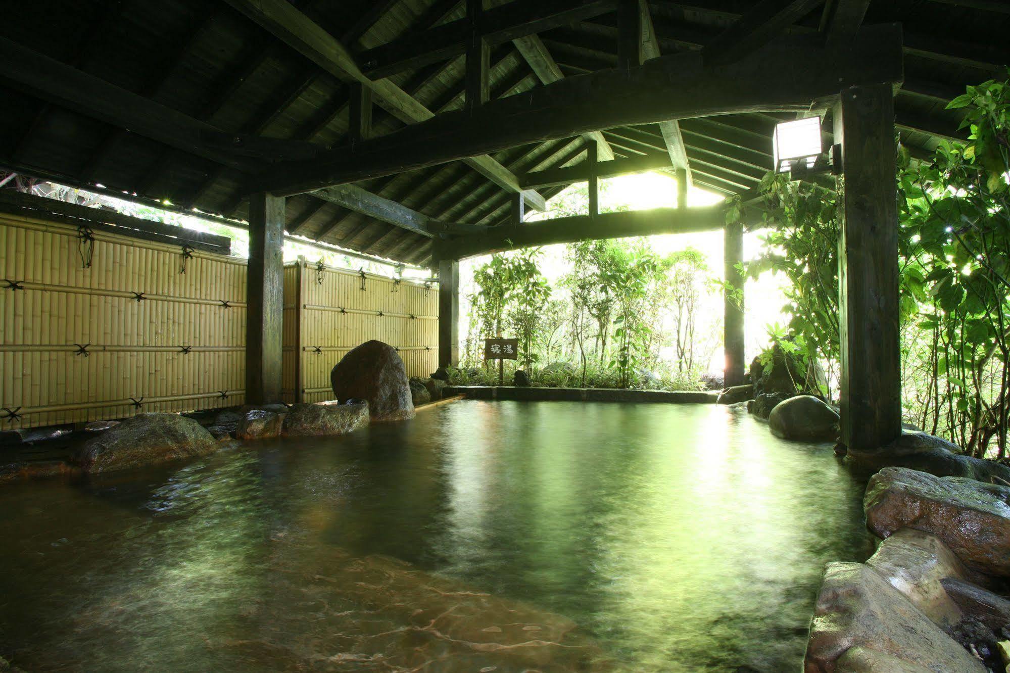 Ryokan Wakaba Minamioguni Bagian luar foto