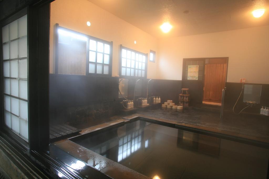 Ryokan Wakaba Minamioguni Bagian luar foto